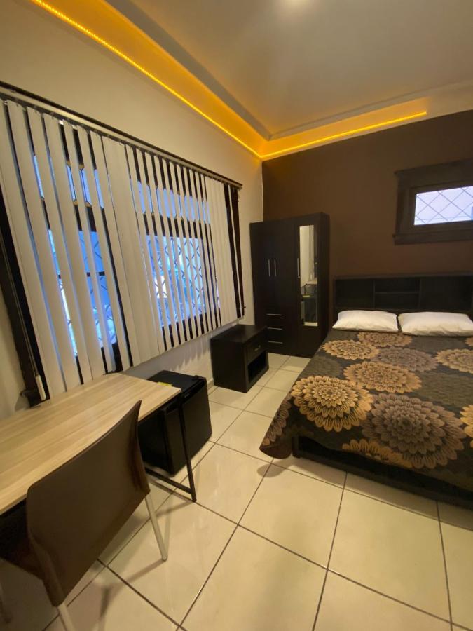 Roomies Hostel Centro Medico 멕시코 시 외부 사진